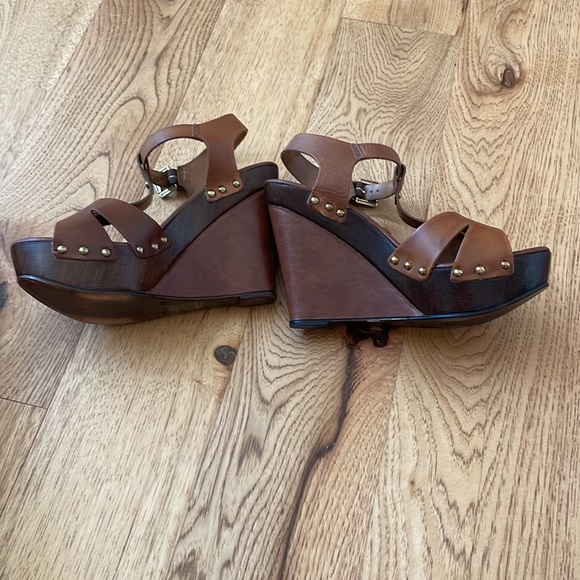 Cravela Kurt Ceiger Brown wedges- size 38 - Picture 2 of 7